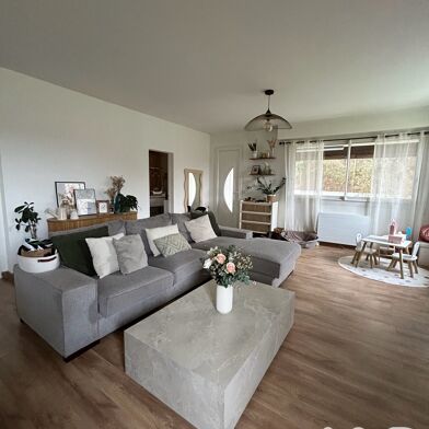 Maison 4 pièces 331500 €