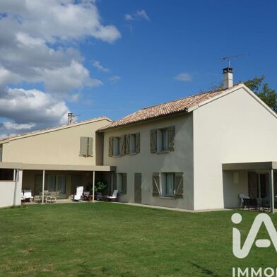 Immeuble  695000 €