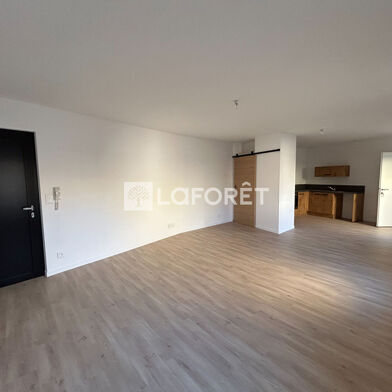 Appartement 3 pièces 1100 €