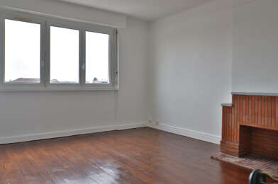 Appartement 4 pièces 730 €