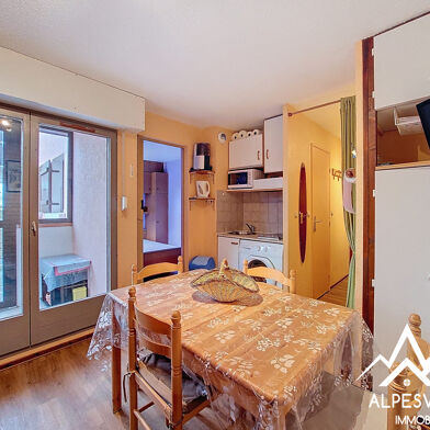 Appartement 2 pièces 77000 €