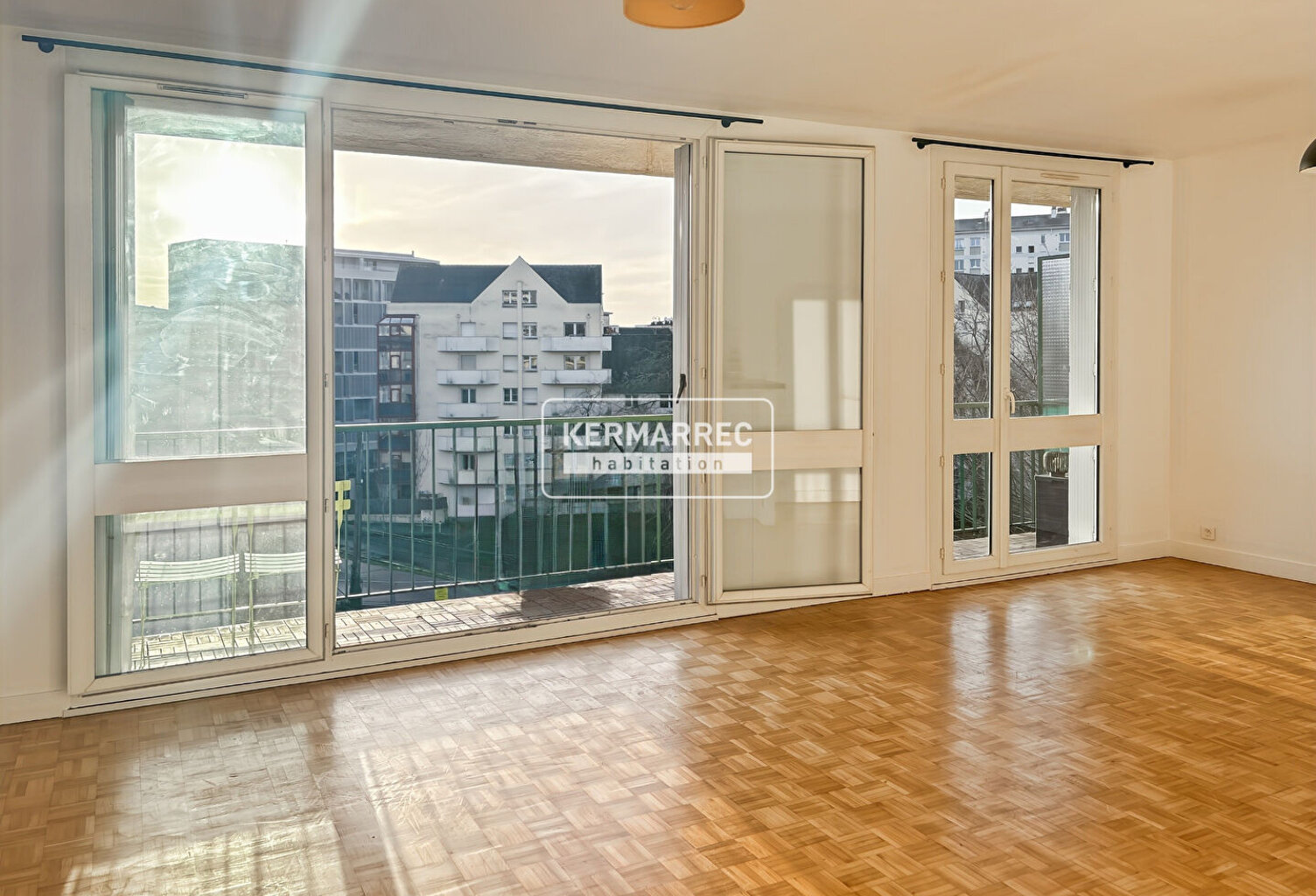 Appartement Type 4 de 73 m² avec balcon et parking — photo 1