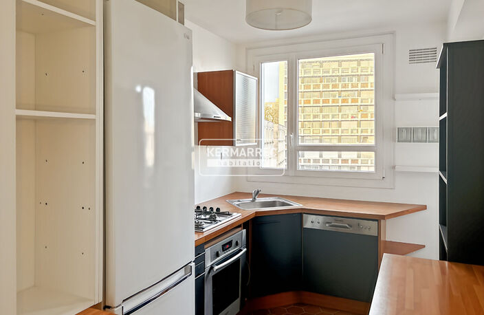 Appartement Type 4 de 73 m² avec balcon et parking — photo 4