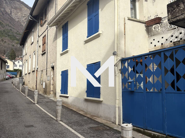 LA TRONCHE - MAISON DE VILLAGE A RENOVER — photo 1