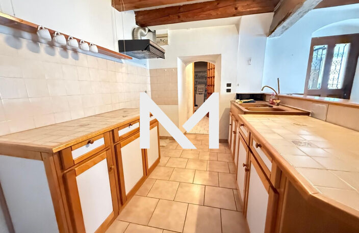 LA TRONCHE - MAISON DE VILLAGE A RENOVER — photo 5