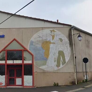 Commerce 2 pièces 148400 €