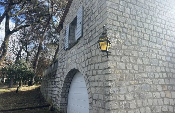 Maison de village à Sainte-Anastasie — photo 2
