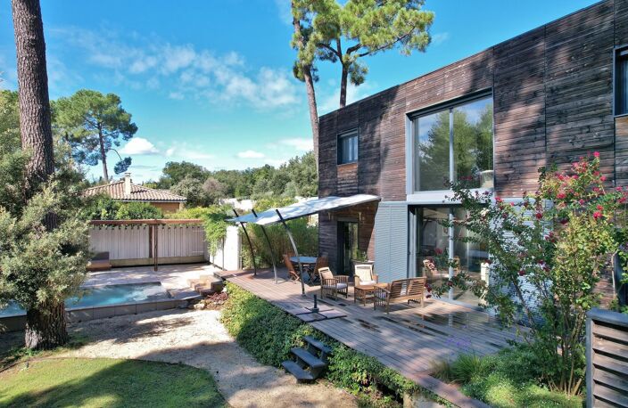 A 10 minutes d'Uzès, Villa de construction bois avec piscine — photo 5