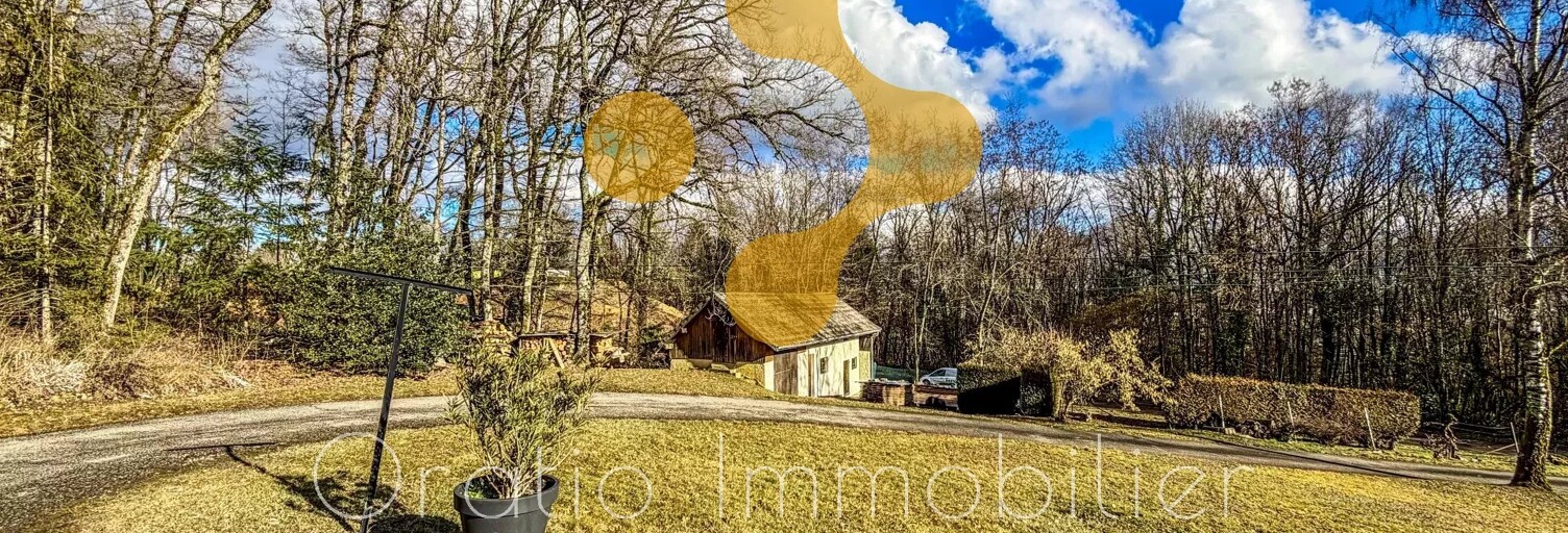 Immeuble  219 m² à vendre à Poisy (74330)