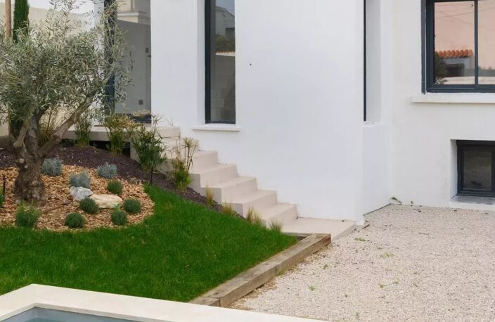MARSEILLE 13008 LA POINTE ROUGE - VILLA CONTEMPORAINE PREMIÈRE L — photo 2