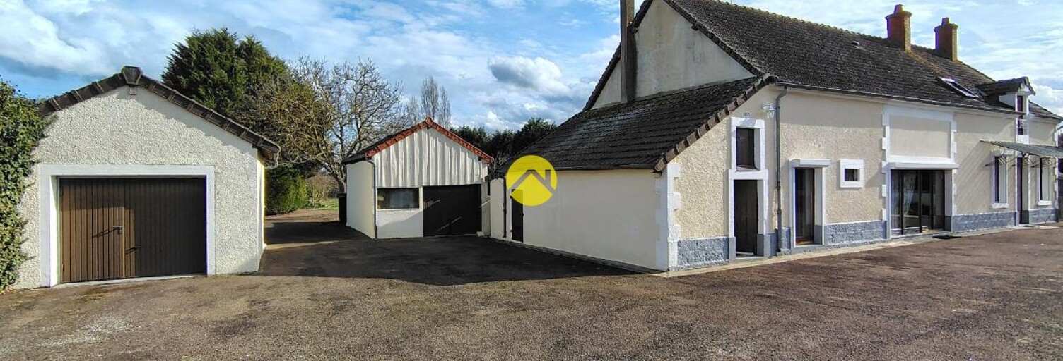 Maison 8 Pièces 200 m² à vendre à Sancoins (18600)