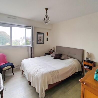 Appartement 5 pièces 136500 €