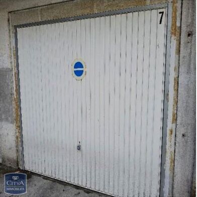 Garage  65 €