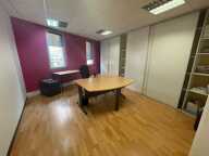 Commerce  400 m² — photo 4