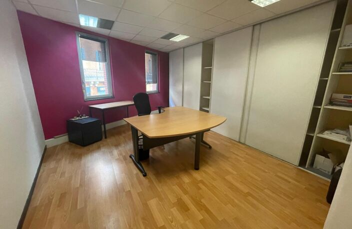 Location commerce  400 m² à Toulouse (31000) — photo 4