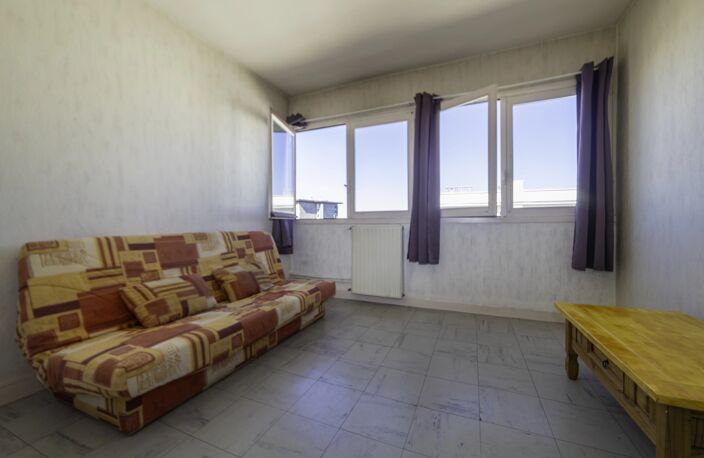 63000 - CLERMONT-FERRAND - CENTRE-VILLE - 2 PIÈCES - 1 CHAMBRE - 43 M² - OPPORTUNITÉ À SAISIR — photo 3