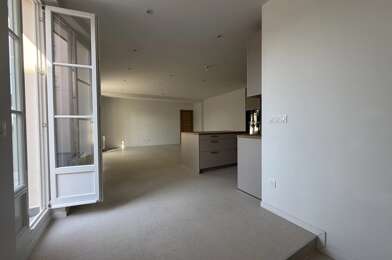 Appartement 4 pièces 423850 €