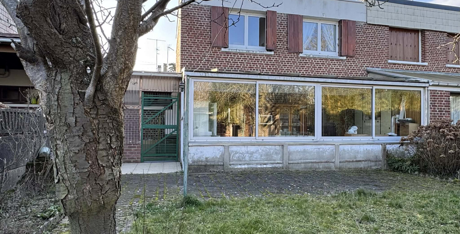 NOUVEAUTE : MAISON SUR ABBEVILLE AVEC GARAGE ET JARDIN — photo 1