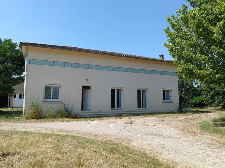 Rabastens maison traditionelle de plain pied- 136m²- 7 pièces- Terrain de 1000m² — photo 1