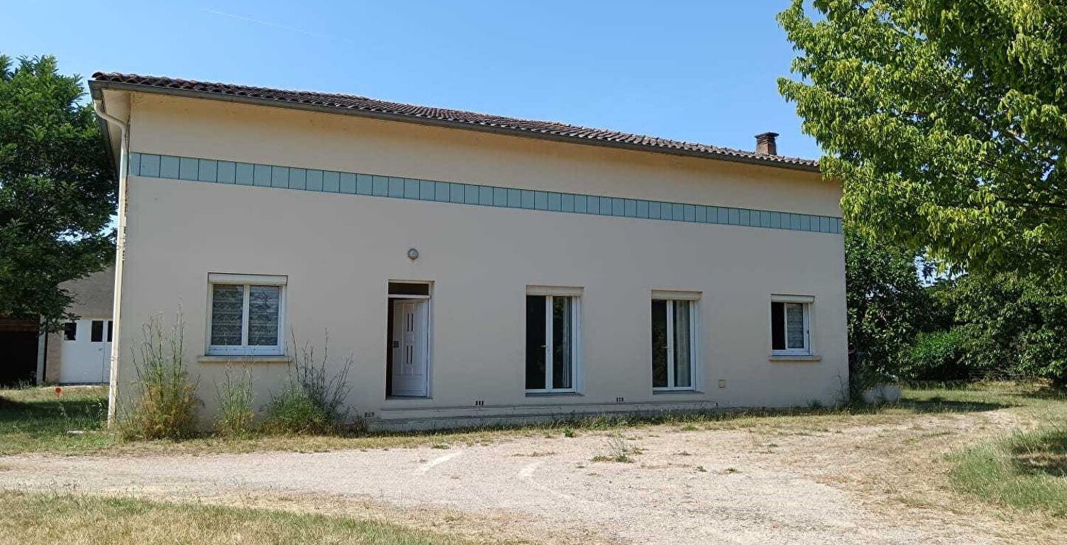 Rabastens maison traditionelle de plain pied- 136m²- 7 pièces- Terrain de 1000m² — photo 1