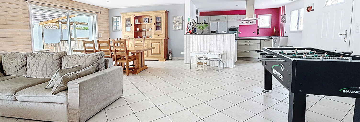 Maison 5 Pièces 131 m² à vendre à Le Fenouiller (85800)