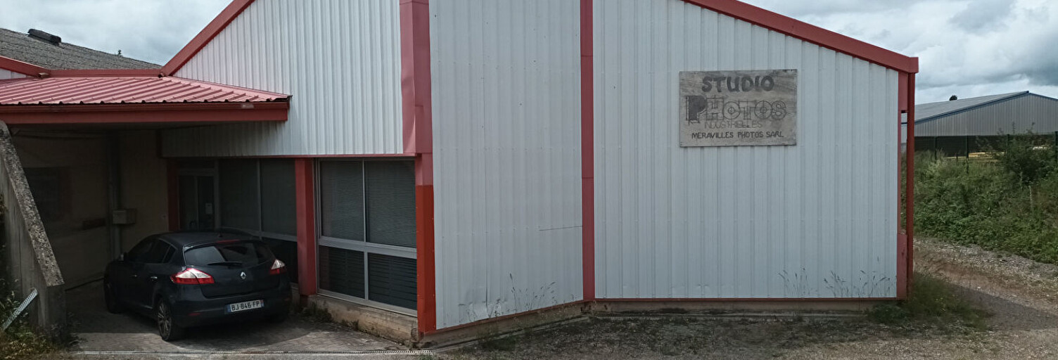 Commerce  300 m² à vendre à Druelle Balsac (12510)