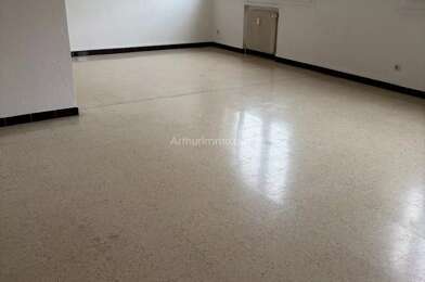 Appartement 4 pièces 820 €