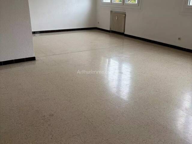 Appartement T4 — photo du bien