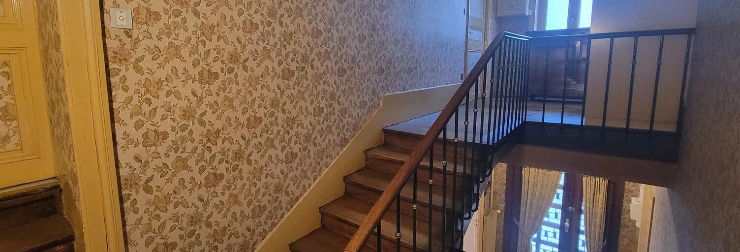 Maison 6 Pièces 165 m² à vendre à La Pacaudière (42310)