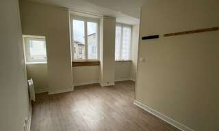 Appartement 1 Pièce 22 m² à louer à Saint-Léonard-de-Noblat (87400)