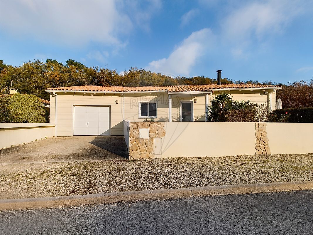 Villa / Maison  T5 à vendre Mathes (Les) 17570