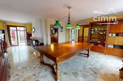 Maison 5 pièces 349000 €