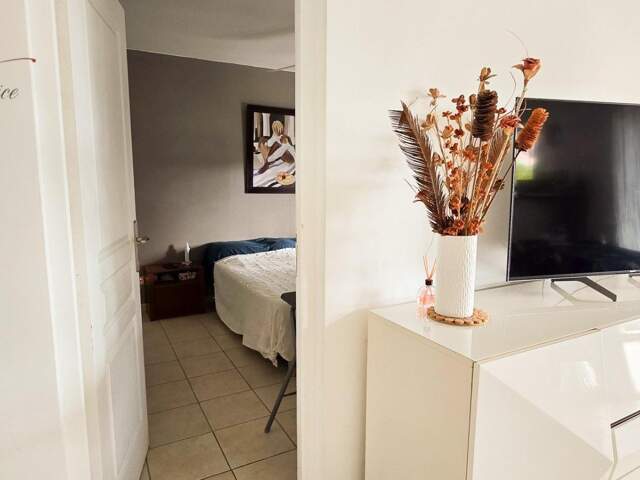 Appartement T4 lumineux avec terrasse spacieuse calme aux Trois-Îlets — photo du bien