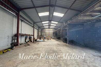 Immeuble  85000 €