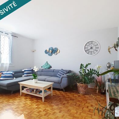 Appartement 4 pièces 175000 €