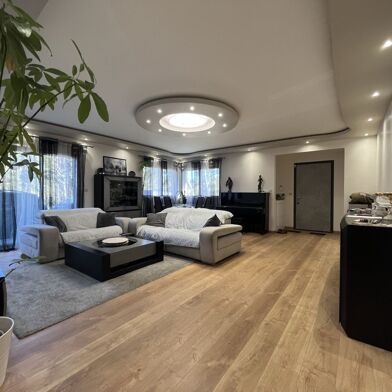 Maison 4 pièces 720000 €