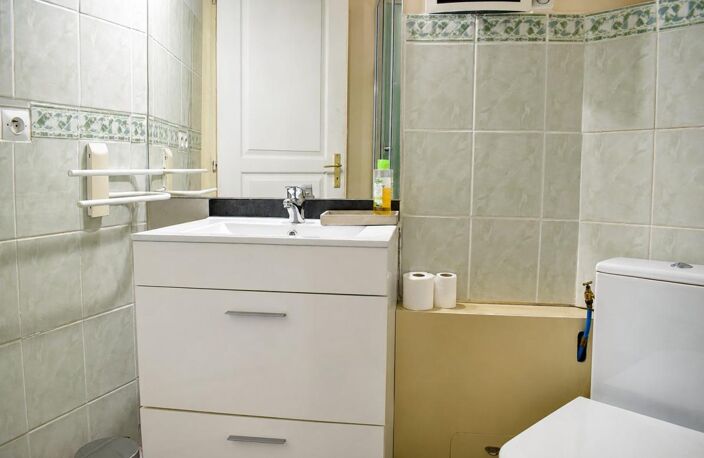 Studio meublé idéal investissement - Proximité école d'i — photo 3