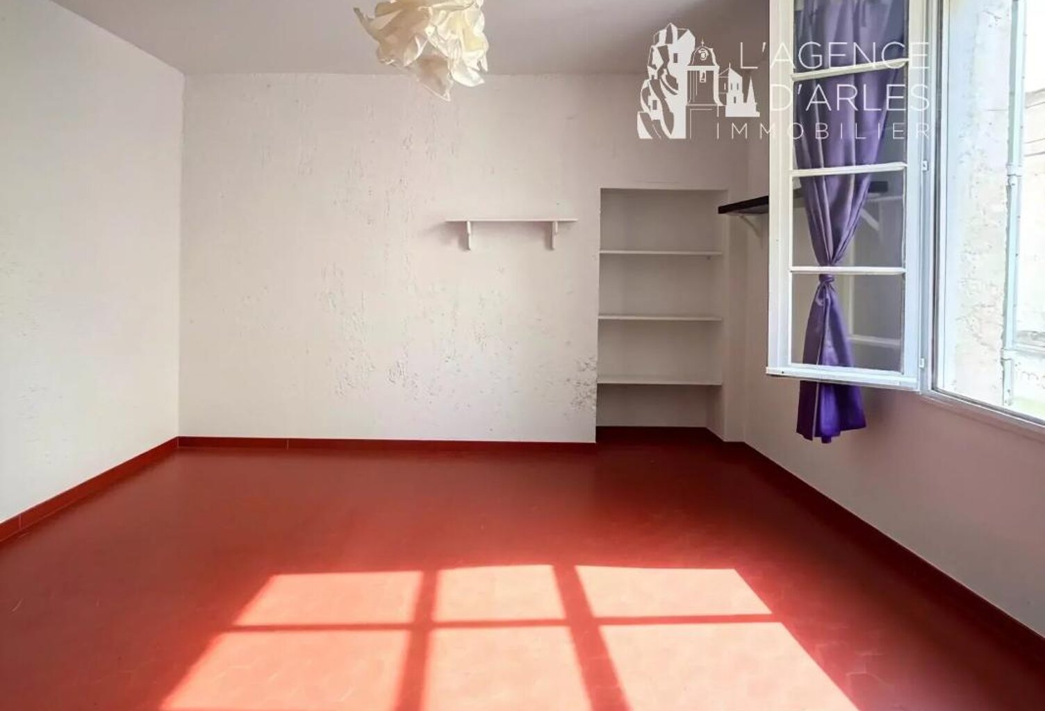 Arles centre historique - Studio 24m² – 1er étage — photo 1