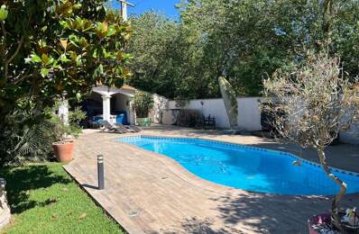 Villa 170 m² aux prestations intérieures récentes, piscine — photo du bien