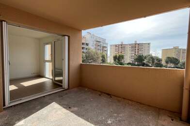 Appartement 4 pièces 200300 €