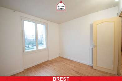 Appartement 4 pièces 140000 €