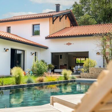 Maison 4 pièces 401900 €