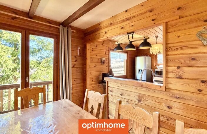 Chalet meublé à Gérardmer – Ensemble immobilier avec dépendance SPA – Vue lac et montagnes – Situation dominante, sans vis-à-vis – Au calme en impasse — photo 5