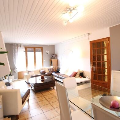 Maison 6 pièces 220000 €