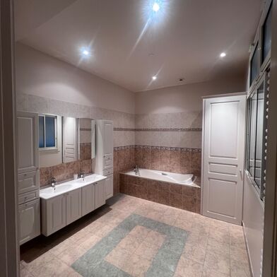 Appartement 5 pièces 406000 €