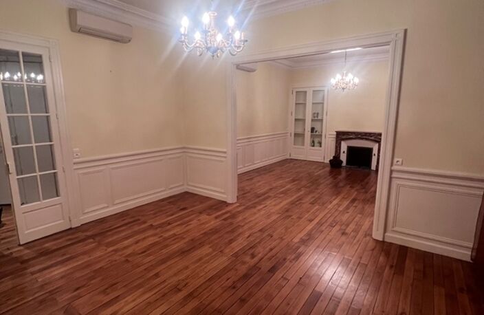 ✨ Appartement haussmannien 5 pièces – 155 m² – Limoges centre ✨ — photo 2