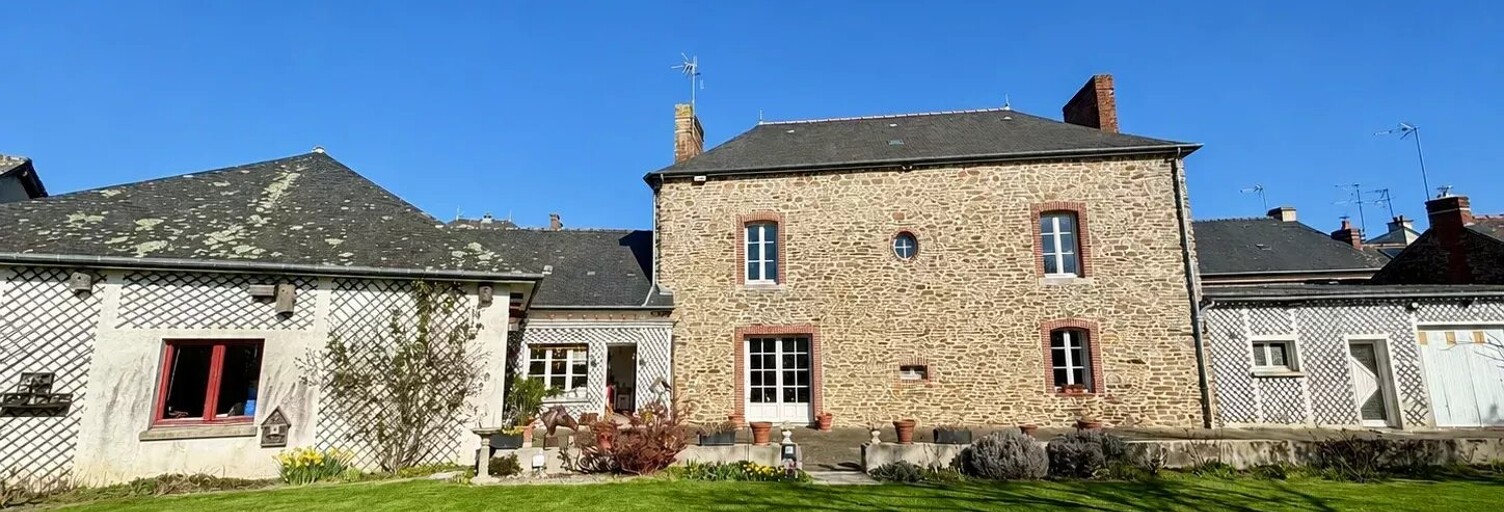 Maison 7 Pièces 228 m² à vendre à Étrelles (35370)