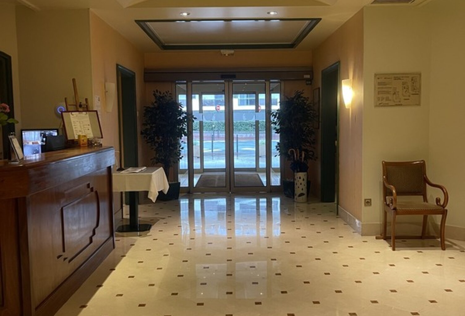 Cœur de ville, résidence senior Les Hespérides de Levallois , Grand studio 40m² — photo 1