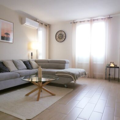 Appartement 3 pièces 180000 €
