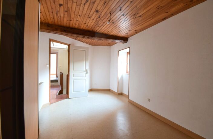 Immeuble à vendre BILLOM (63) / Local commercial et Grand logement — photo 5